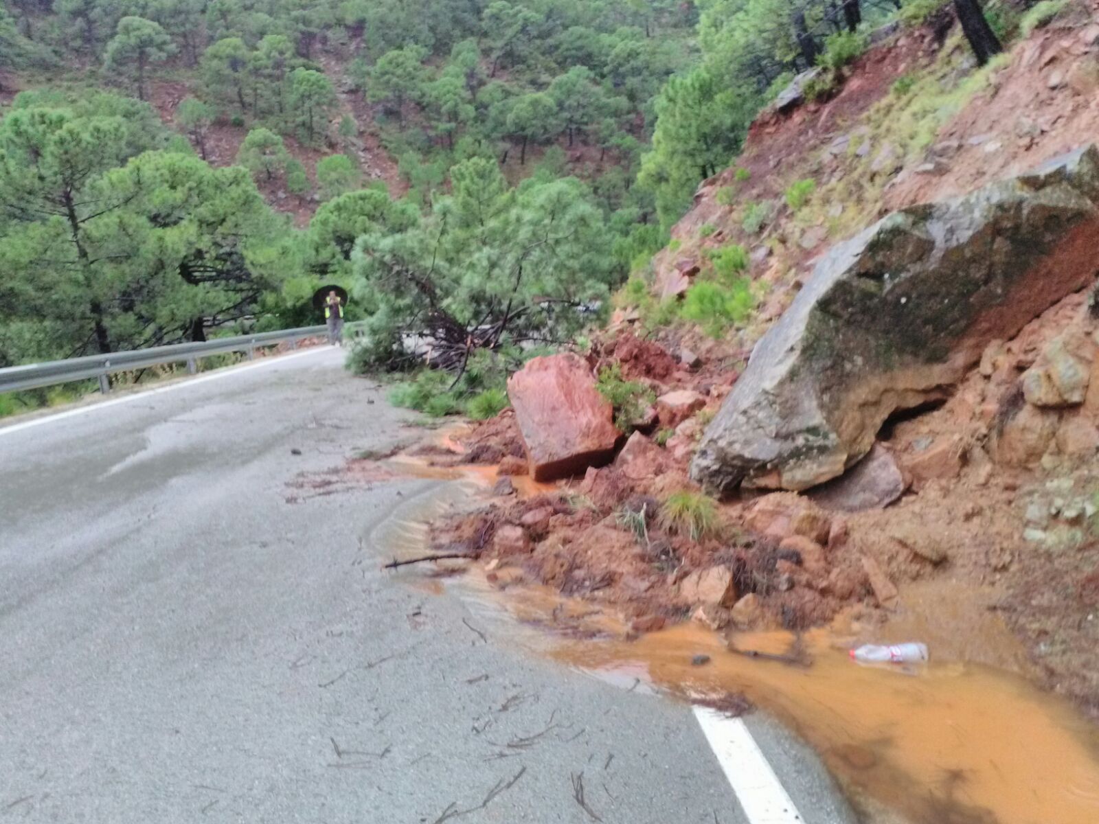 Diputación actúa en una treintena de carreteras de la provincia por el temporal del fin de semana